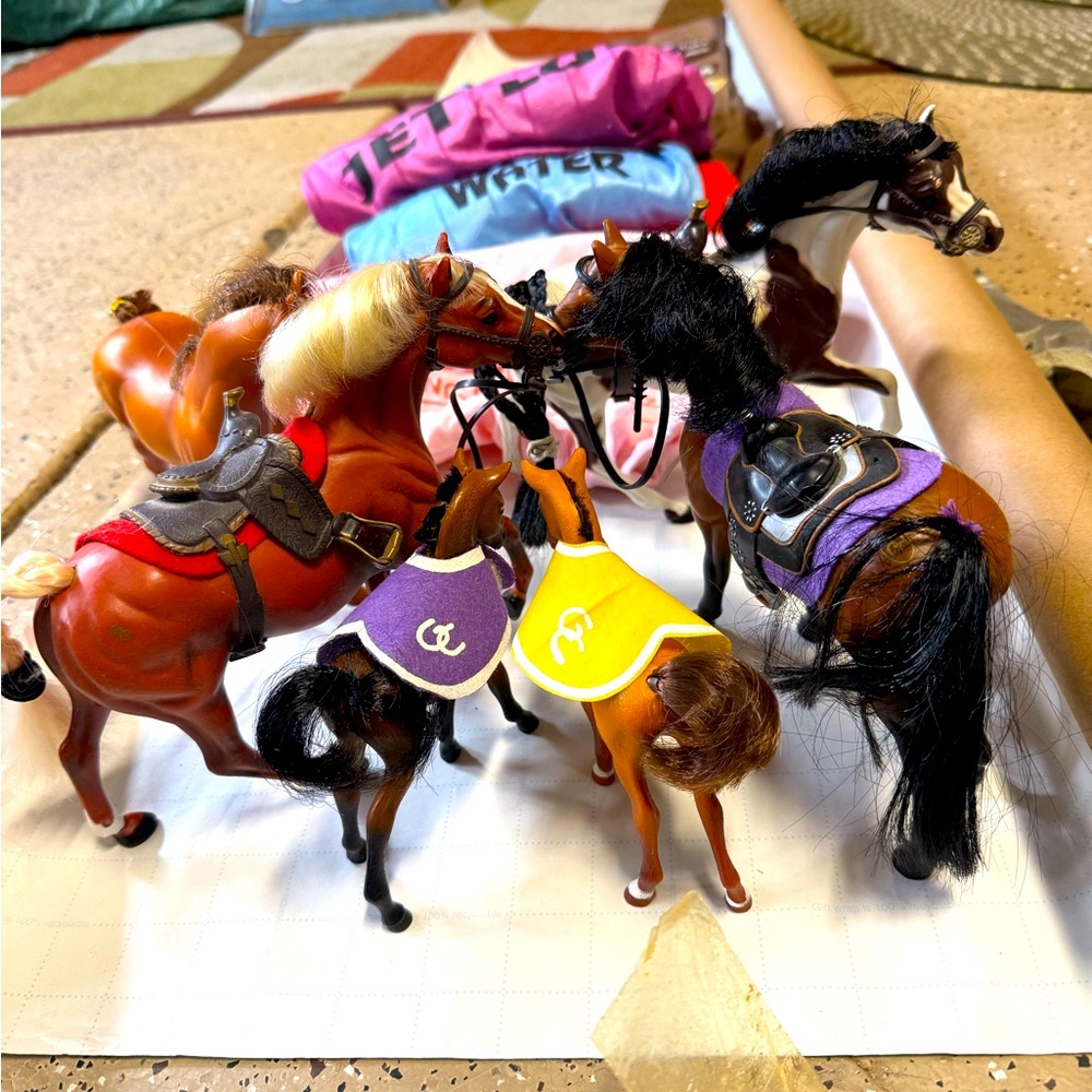 Set of 6 Vintage Grand Champion Horses